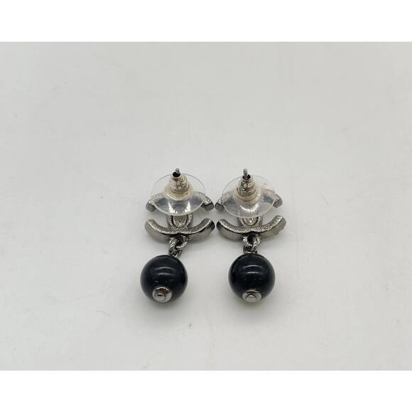 Auth Chanel Coco Mark Black Stone Swing Ball 09P 4.84g Earrings - Picture 6 of 10